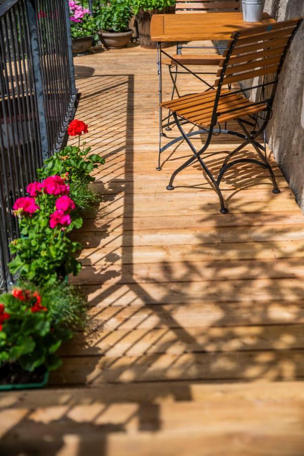 Roessl Bianco B&B&B 메라노 외부 사진